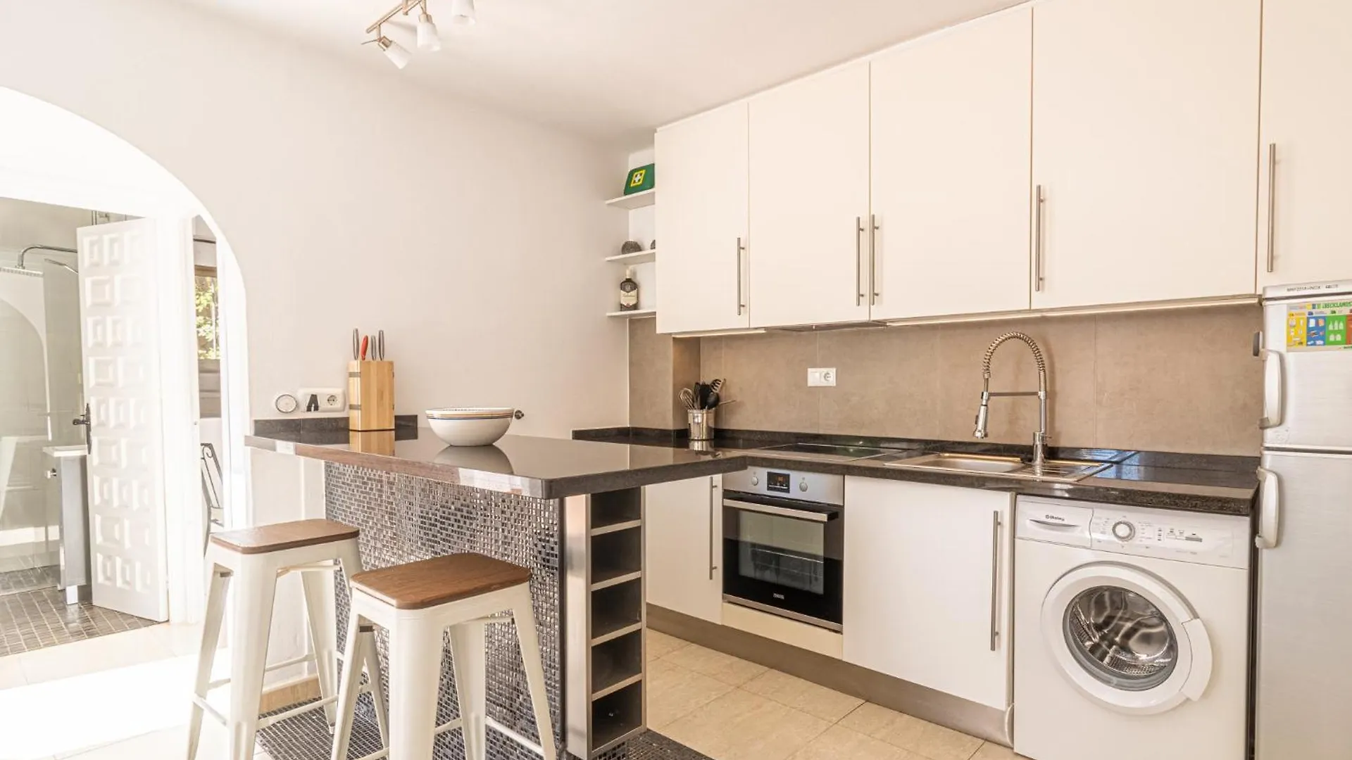 Apartment Capistrano Playa, 2 Bedroom & Free Wi-Fi Nerja